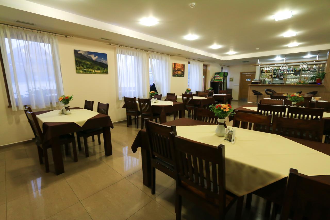Horsky Hotel Kristina Hrustin Экстерьер фото