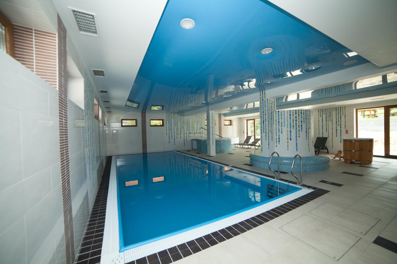 Horsky Hotel Kristina Hrustin Экстерьер фото